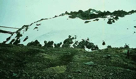Close up of the edge of the Novarupta dome