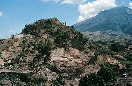 Sumbing volcano 