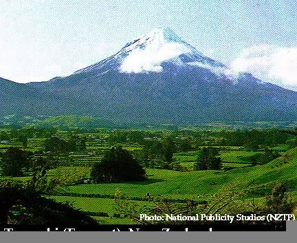 Landscape view of a snowy mountain