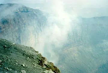 The active crater during the rare moments when the fume cleared.