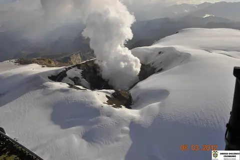 The volcano's crater seen on March 8, 2012 when scientists flew over the volcano and saw intense steaming from the main crater. From INGEOMINAS Colombia.