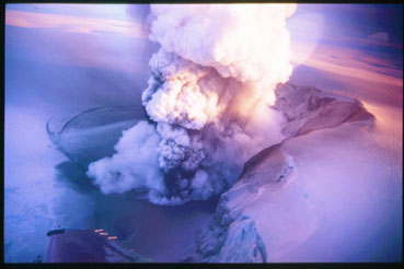 Images taken by Freysteinn Sigmundsson during the 1998 eruption of Grímsvötn